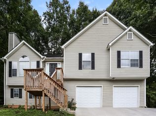 7290 Essex Dr, Douglasville, GA