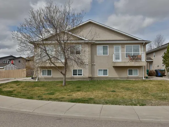 47 Highlands Pl W, Lethbridge, AB T1J 4Y3