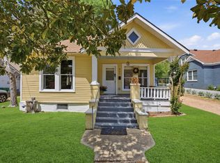 805 E Academy St, Brenham, TX 77833