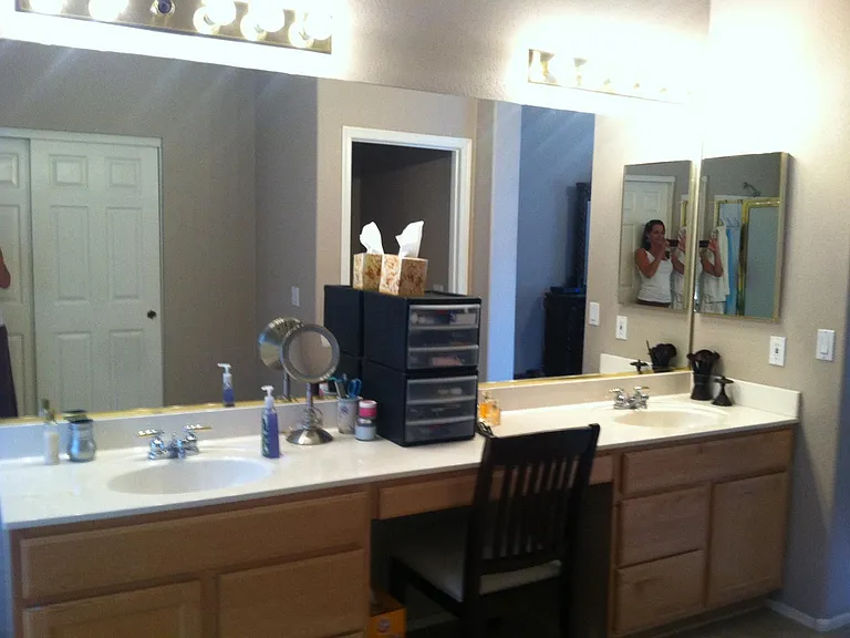 1041 W Longhorn Dr — Photo 19