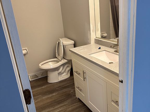 5th image of 4755 Hudson Dr