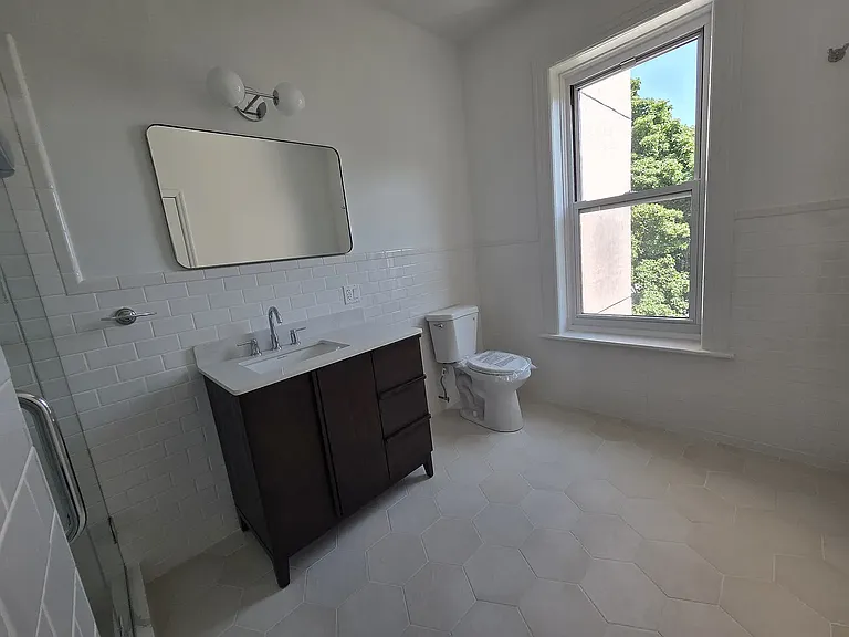 1329 Prospect Pl #3 — Photo 17