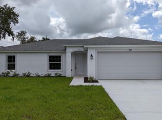 1938 Brewster Dr, Deltona, FL 32738
