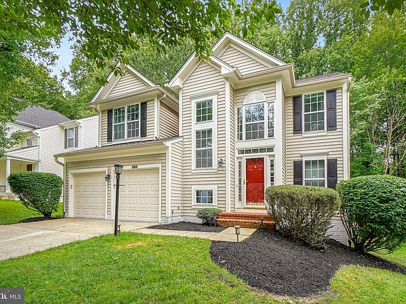 3rd image of 6217 Lilac Bush Ln