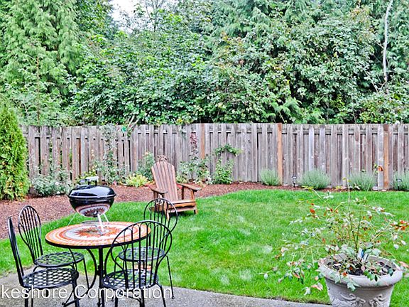 4th image of 1212 243rd Pl SE