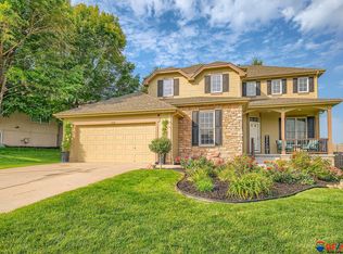 550 S 188th Avenue Cir, Elkhorn, NE 68022