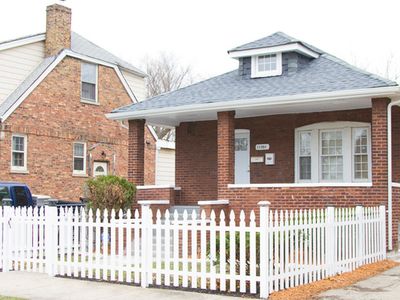 11301 S Bishop St, Chicago, IL, 60643
