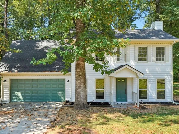1182 Bailing Dr, Lawrenceville, GA 30043