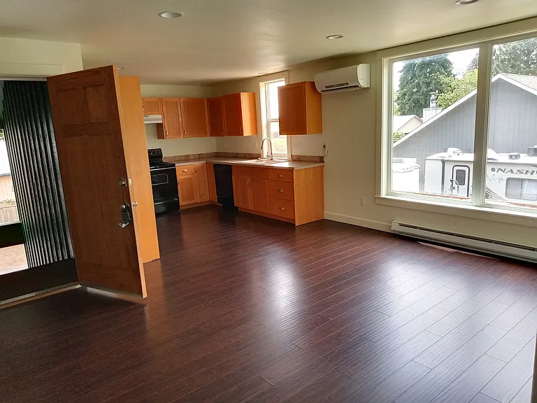 2088 Minnesota St — Photo 6