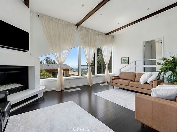 4th image of 8742 Azul Dr