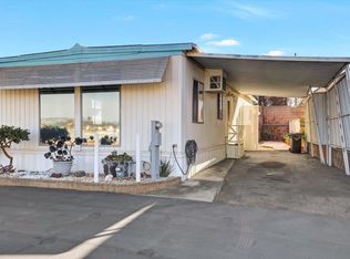 12 Oriole Ln, Oceanside, CA 92057