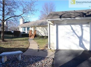 12774 W 108th Ter, Overland Park, KS 66210