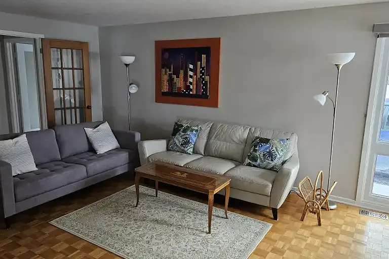 130 Withrow Ave #1A — Photo 6