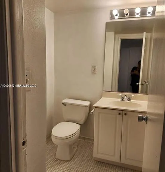 19390 Collins Ave #904 — Photo 8