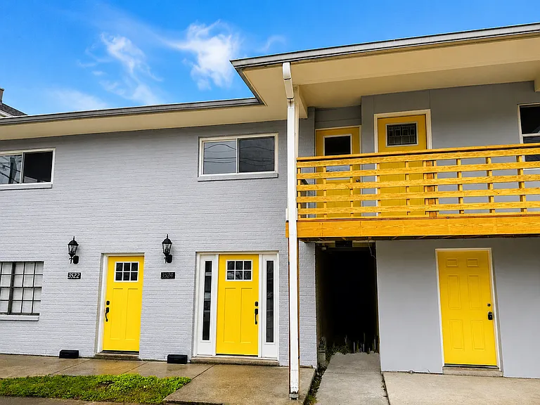 3524 Calhoun St — Photo 2
