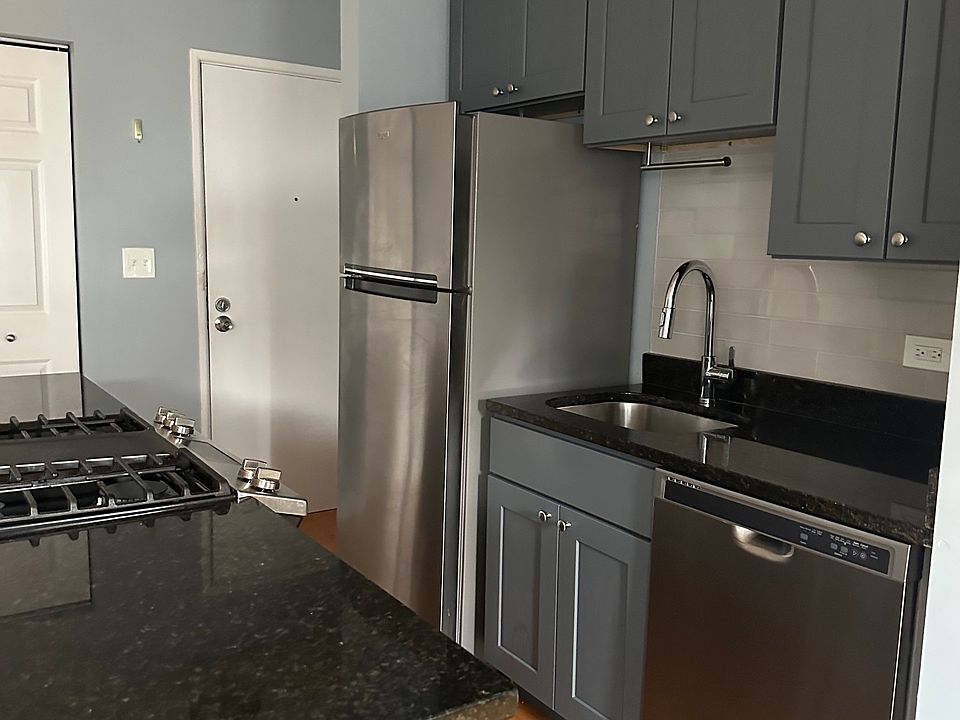 1st image of 663-417 W Grace St #663-417