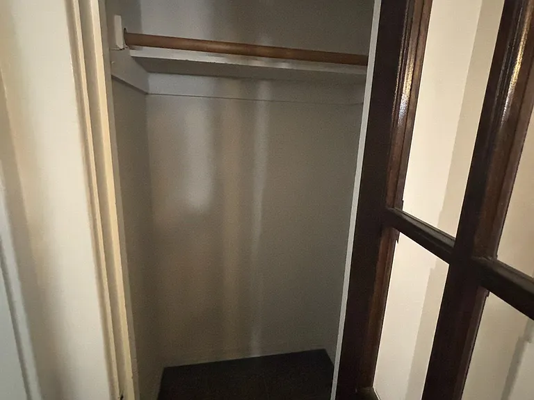 373 Elmwood - 6 — Photo 9