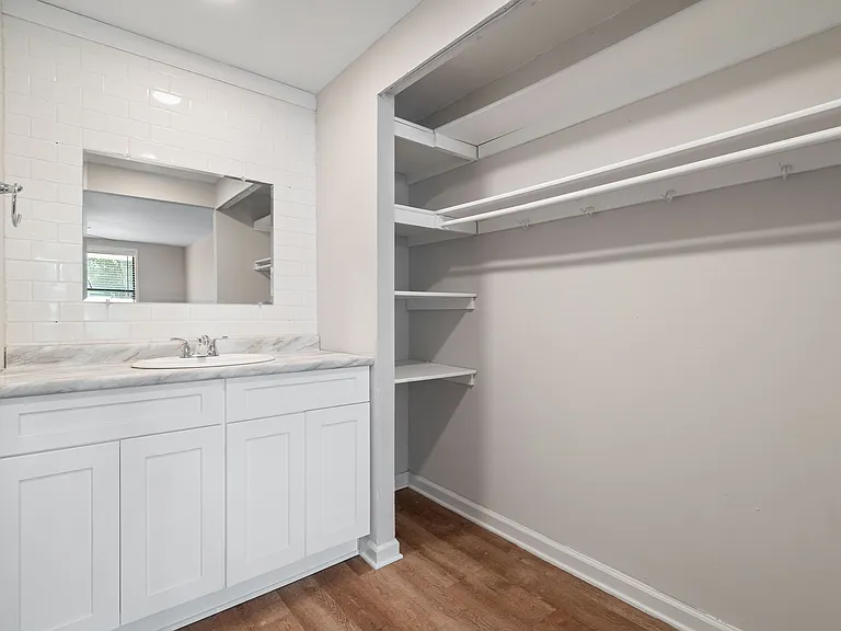 Bay Vista — Photo 29