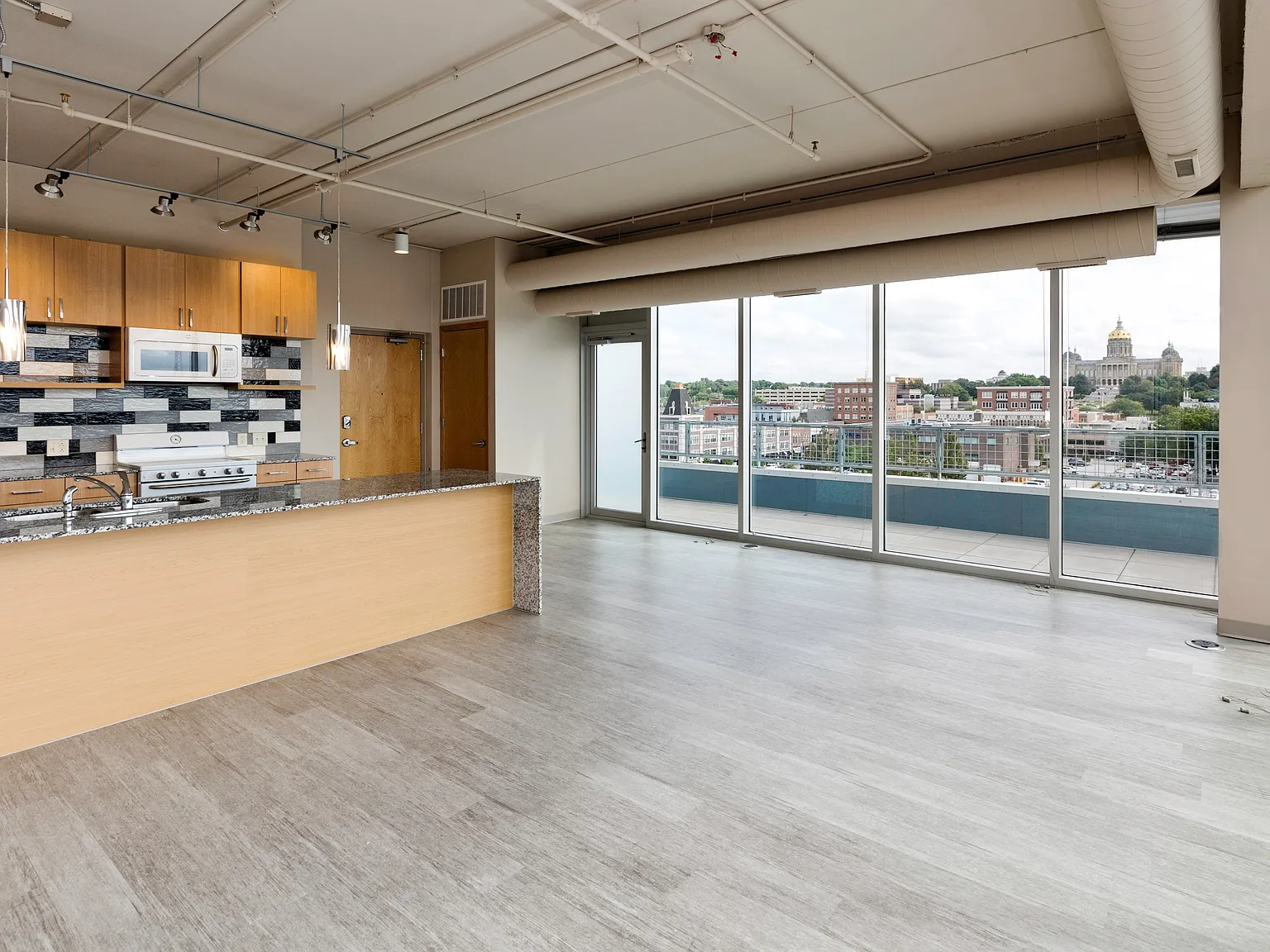 City Square Lofts — Photo 2