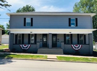 134 N Main St APT A, Washington, IL 61571