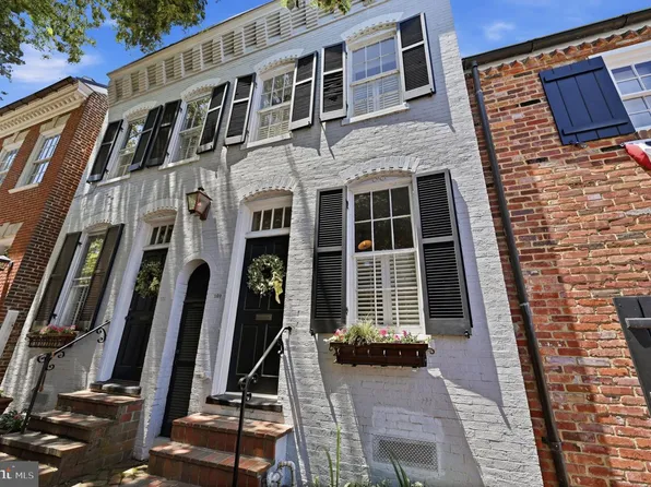 109 S Lee St, Alexandria, VA 22314