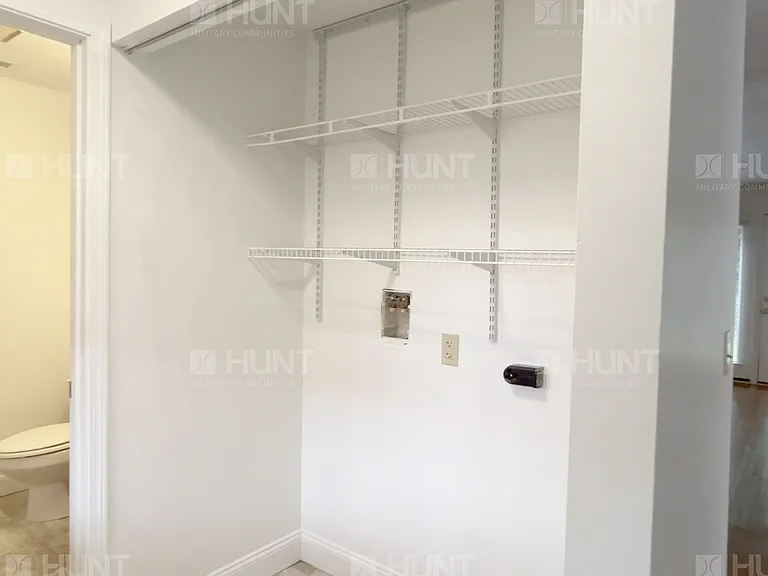 2 Colonial Pl — Photo 5