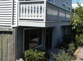 1819 3rd Ave W APT 1, Seattle, WA 98119