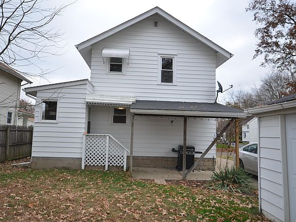 3rd image of 434 Seaman Ave