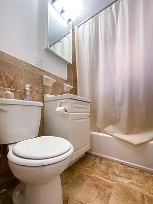 Rented by City Connections Realty | media 26