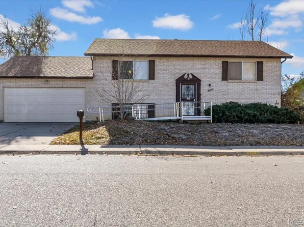 15052 Pensacola Place, Denver, CO 80239