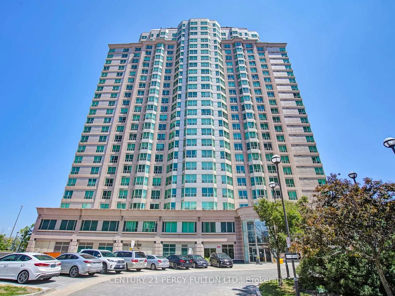 2 bed, $2,600 — Photo 1