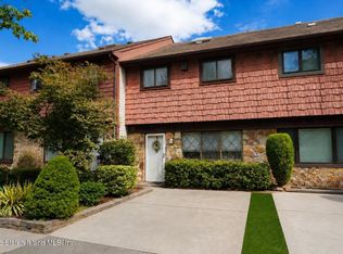 171 Rolling Hill Grn, Staten Island, NY 10312