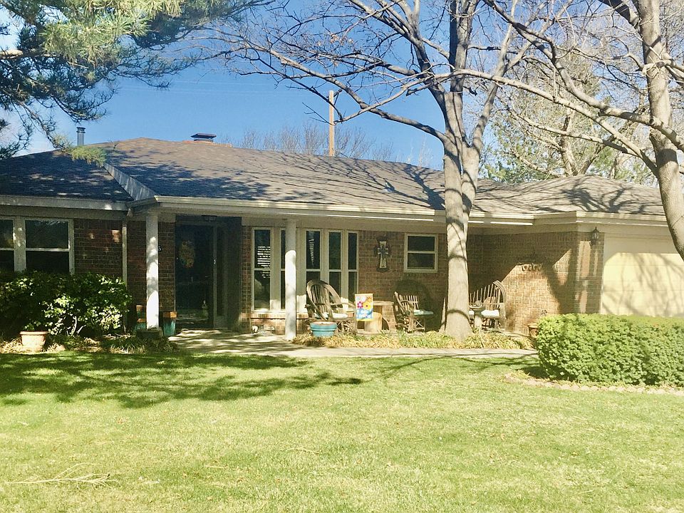 1st image of 1205 NW 1st St