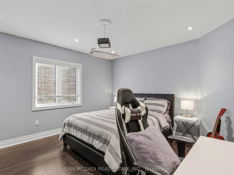 59 Kalmia Rd — Photo 40