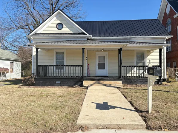 603 Montgomery St, Reidsville, NC 27320