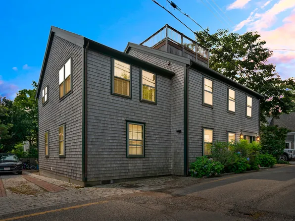 6 Beaver St, Nantucket, MA 02554