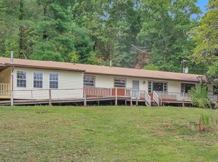 332 Deitz Cable Rd, Hayesville, NC 28904
