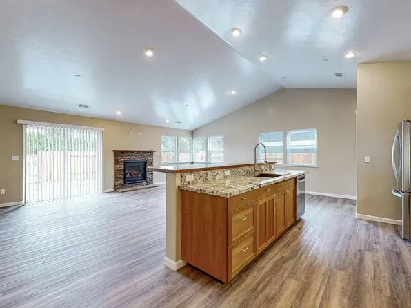 336 Ponderosa Ct, Eureka, CA 95503