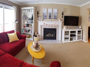 6599 Cannon Farms Dr NE, Rockford, MI 49341