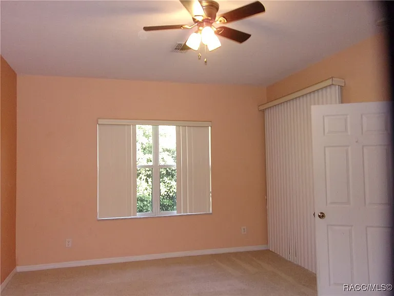 1933 W Shanelle Path — Photo 14