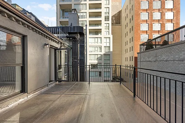 Rented by Compass | media 15