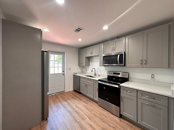 All new kitchen
