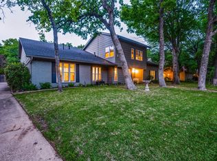2111 Tretorn Ct, Arlington, TX 76017