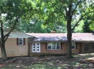 8831 Dogwood Dr, Kannapolis, NC 28081