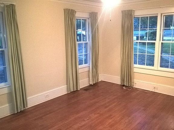 Front Bedroom 