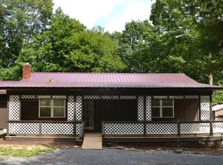 145 E Wind Ln, Jamestown, TN 38556