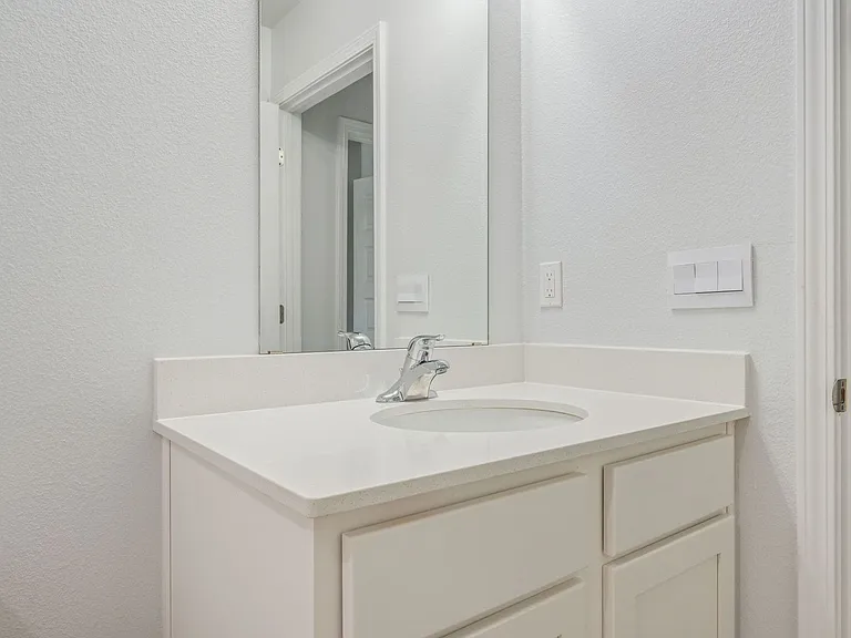 522 Mary Lou Way — Photo 37