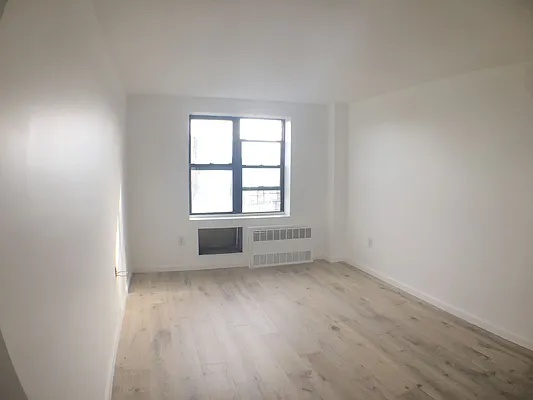 Rented by Lang Realty LLC | media 11