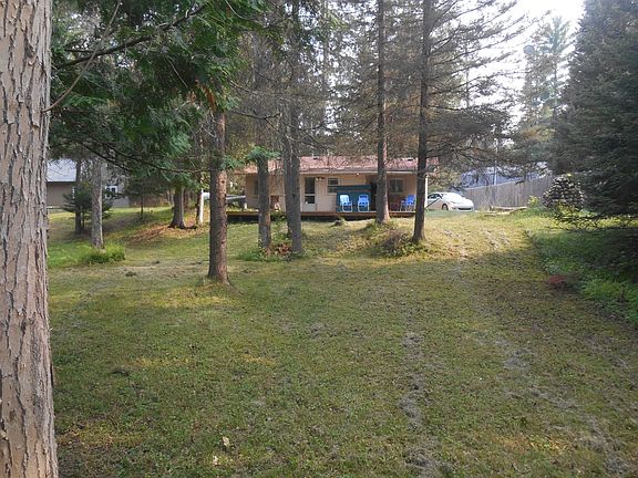 3rd image of 2665 East Dr