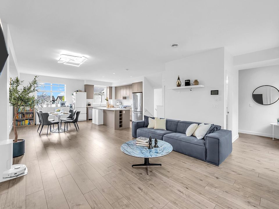 1st image of 3565 Baycrest Ave #163